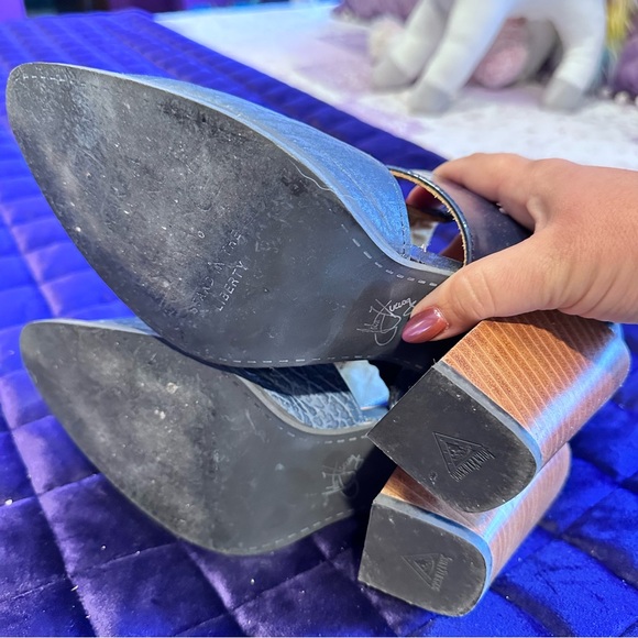 BUNDLED - Fluevog Entrance Room 502 Navy Heeled Ankle Boots - Picture 9 of 10